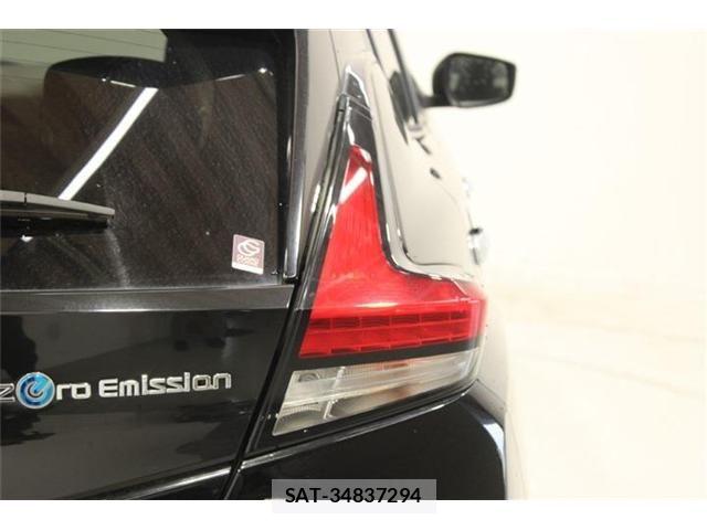 Nissan LEAF 2021-07 8315100-17