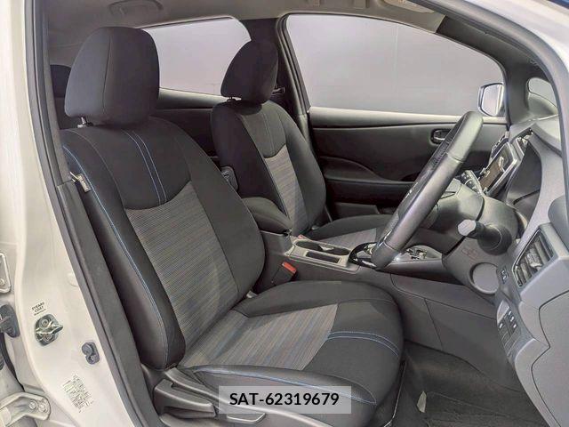 Nissan LEAF 2022-07 8315094-21