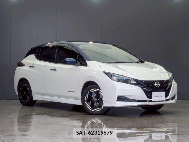 Nissan LEAF 2022-07 8315094-2