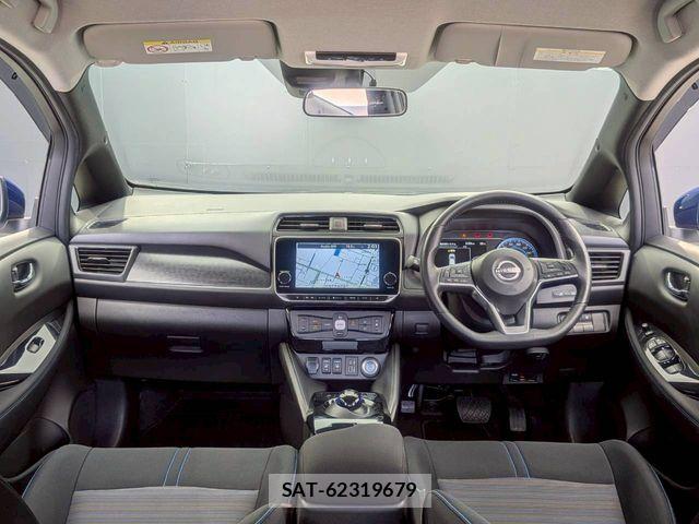 Nissan LEAF 2022-07 8315094-4