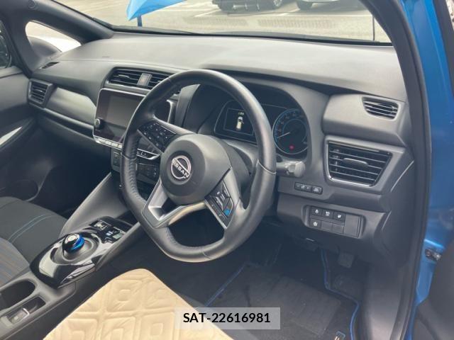 Nissan LEAF 2022-08 8315096-13