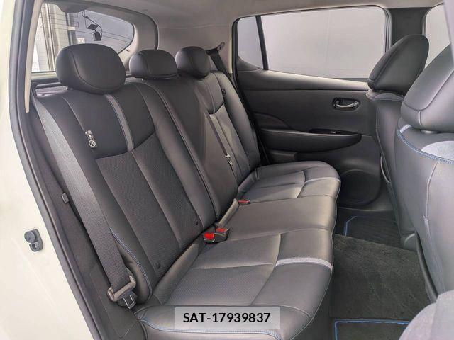 Nissan LEAF 2021-03 8315091-16