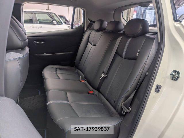 Nissan LEAF 2021-03 8315091-17