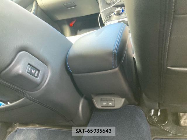 Nissan LEAF 2022-08 8315090-8