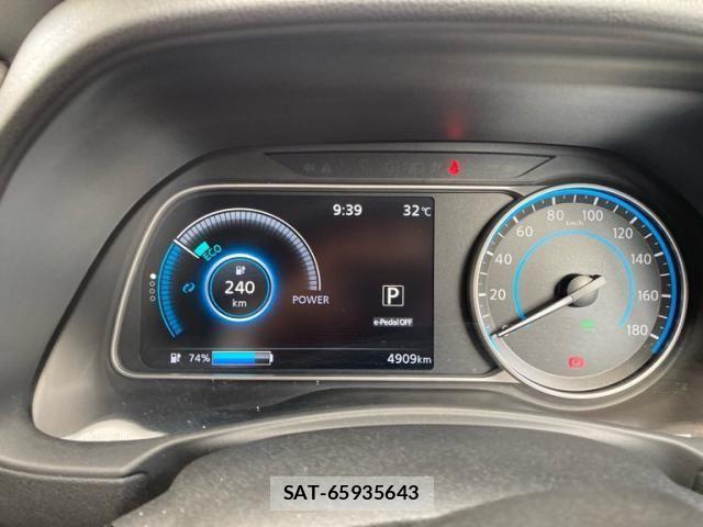 Nissan LEAF 2022-08 8315090-16