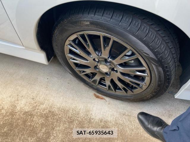 Nissan LEAF 2022-08 8315090-4