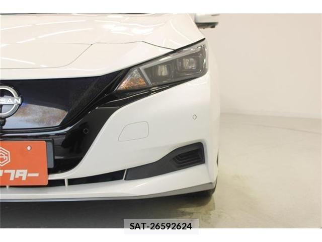 Nissan LEAF 2022-06 8315095-14