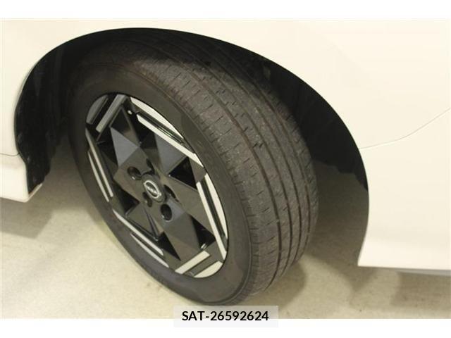 Nissan LEAF 2022-06 8315095-28
