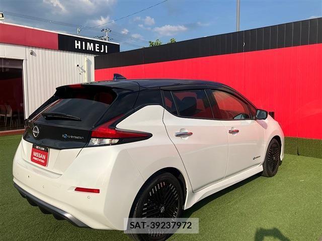 Nissan LEAF 2022-06 8336485-5