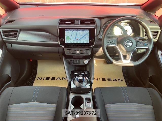 Nissan LEAF 2022-06 8336485-8