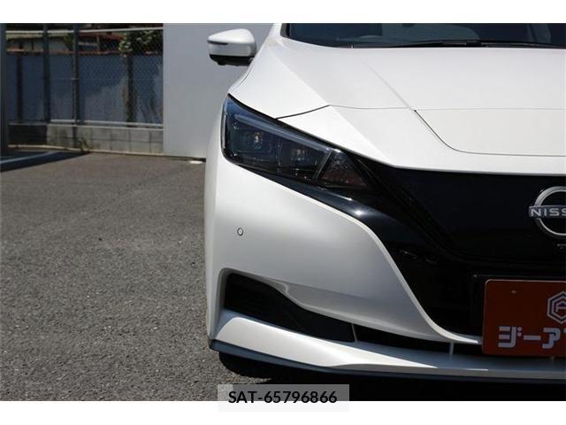 Nissan LEAF 2022-07 8336483-25