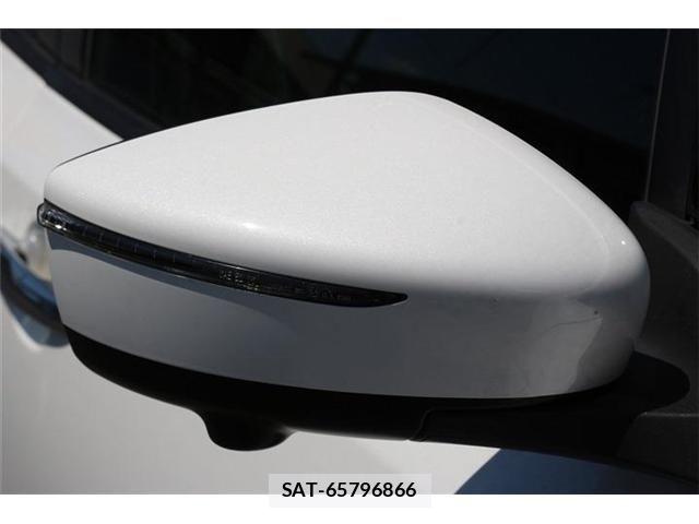 Nissan LEAF 2022-07 8336483-27