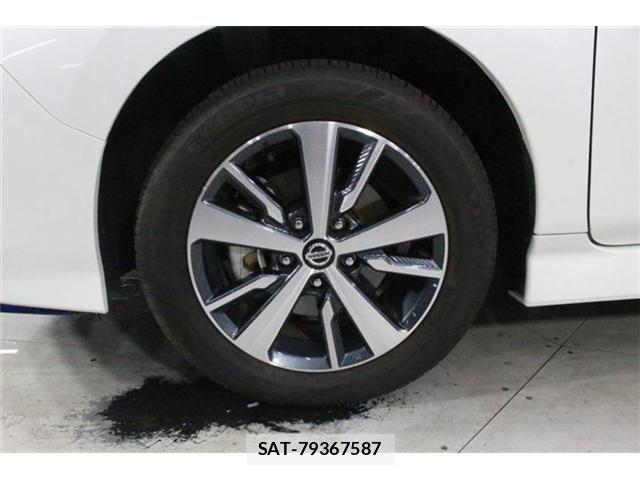 Nissan LEAF 2020-03 8336484-24