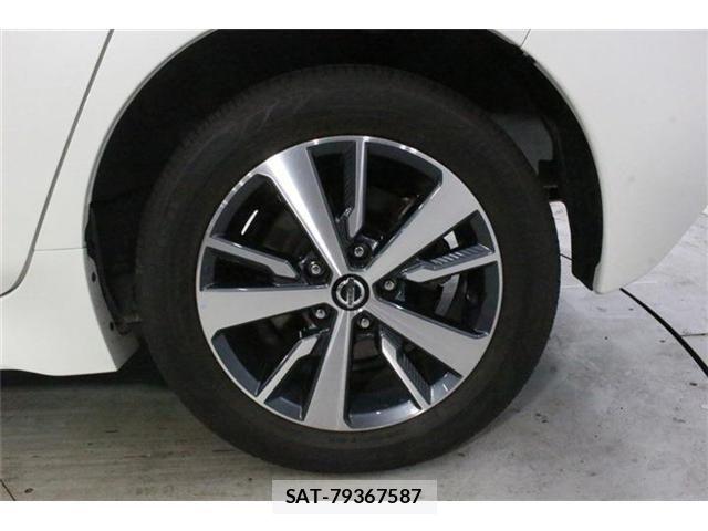 Nissan LEAF 2020-03 8336484-25