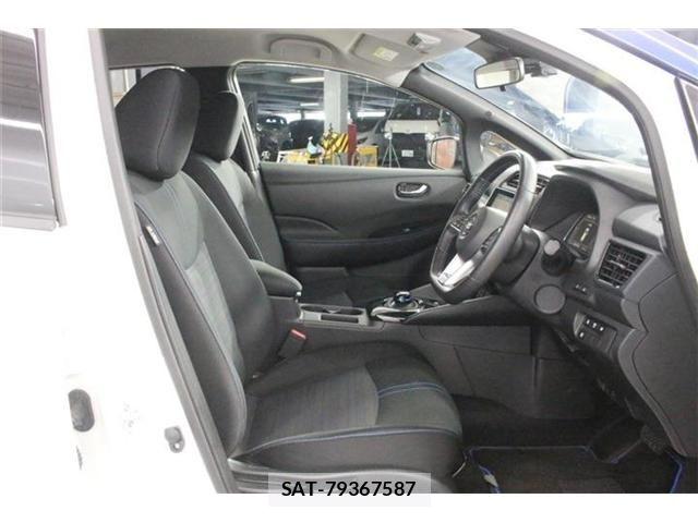 Nissan LEAF 2020-03 8336484-29