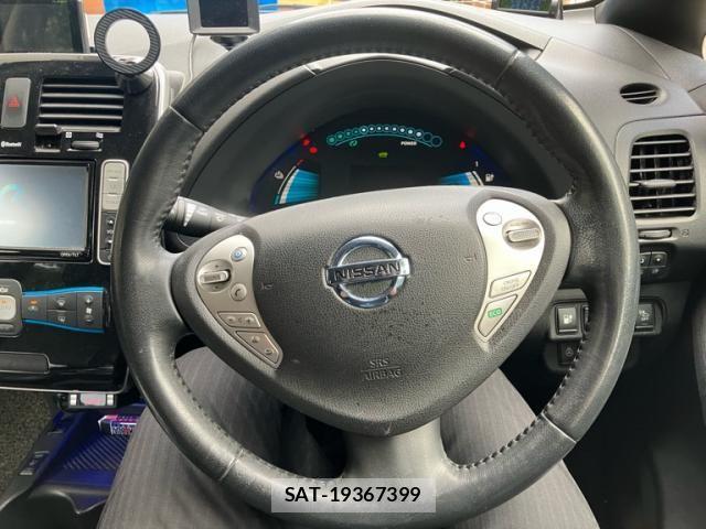 Nissan LEAF 2014-11 8336492-19