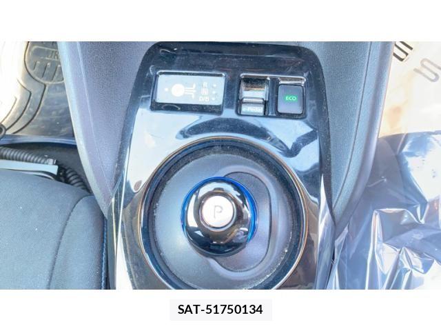 Nissan LEAF 2019-01 8336490-18