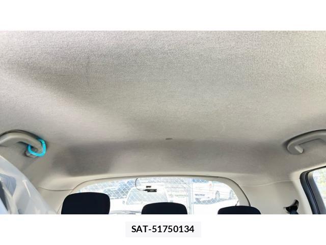 Nissan LEAF 2019-01 8336490-25