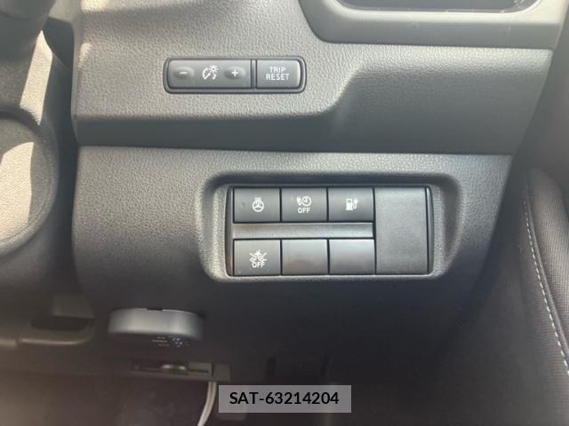 Nissan LEAF 2022-07 8336488-24