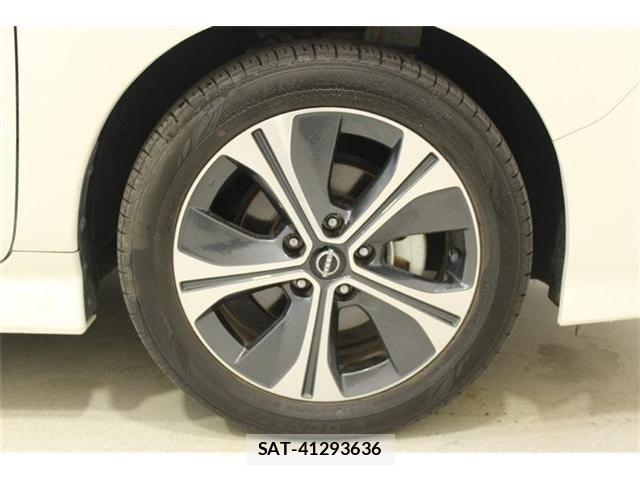 Nissan LEAF 2022-03 8336487-23