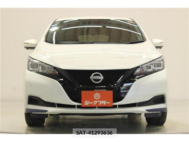 Nissan LEAF 2022-03 8336487-7