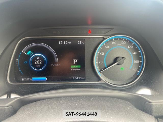 Nissan LEAF 2018-01 8336489-25