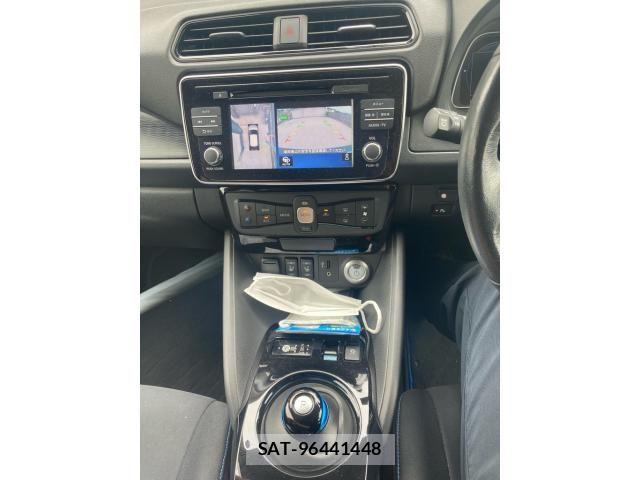 Nissan LEAF 2018-01 8336489-27