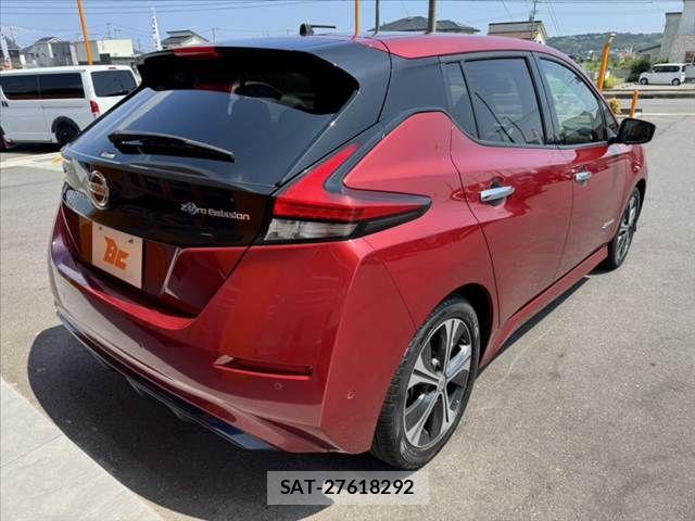 Nissan LEAF 2018-03 8334853-14