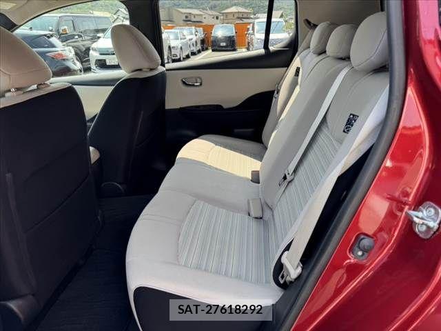 Nissan LEAF 2018-03 8334853-18