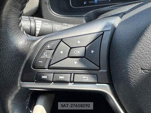 Nissan LEAF 2018-03 8334853-25