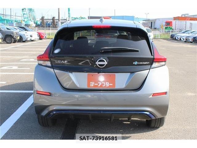 Nissan LEAF 2021-07 8336486-9