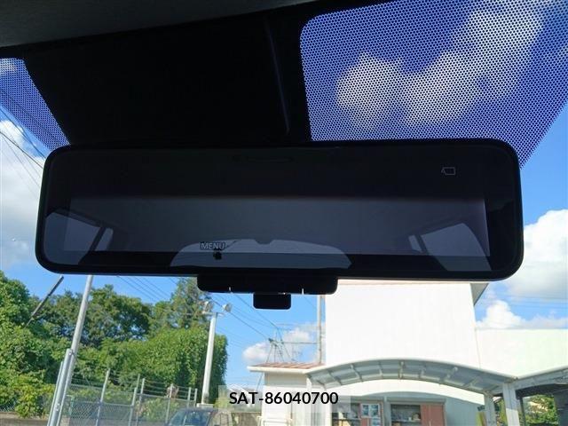 Nissan LEAF 2019-08 8354812-4