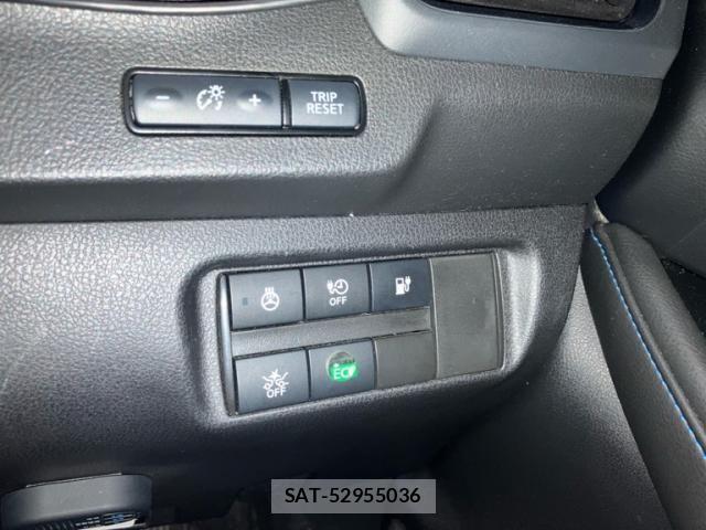 Nissan LEAF 2020-02 8366636-11