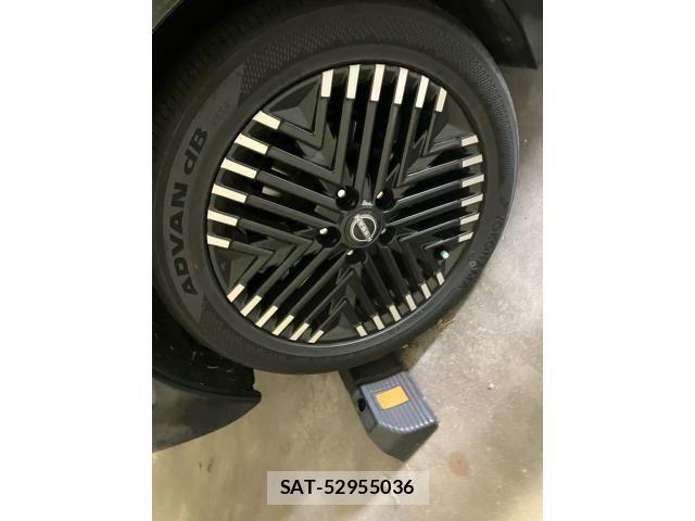 Nissan LEAF 2020-02 8366636-3