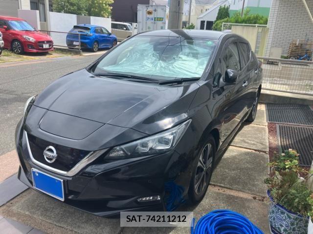Nissan LEAF 2017-12 8366641-2