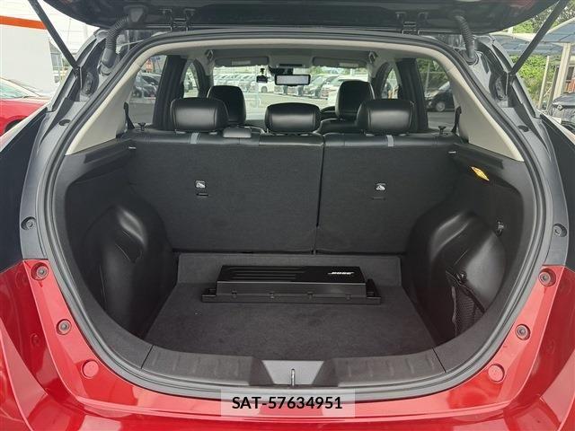 Nissan LEAF 2019-01 8366637-18