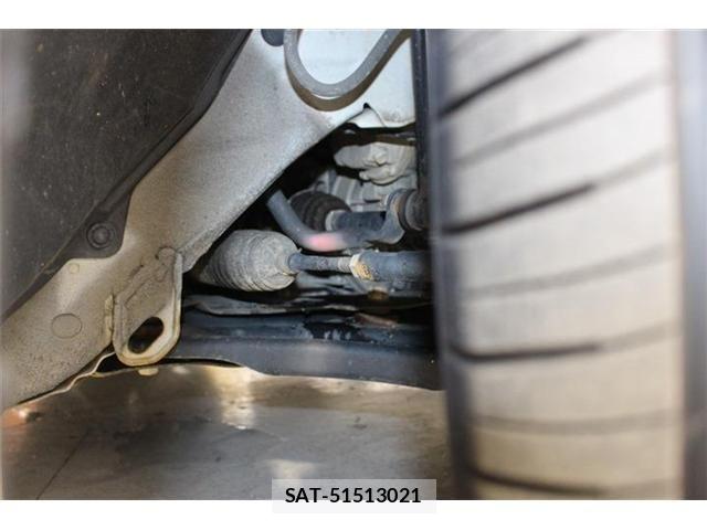 Nissan LEAF 2017-10 8366639-19