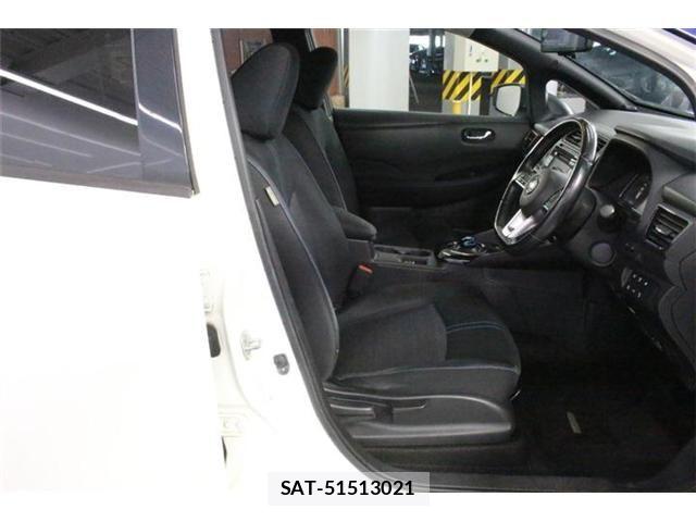 Nissan LEAF 2017-10 8366639-28