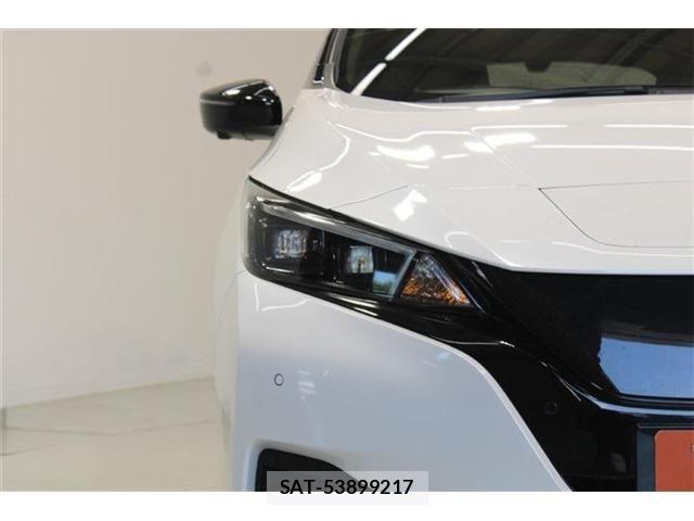 Nissan LEAF 2022-07 8366633-16