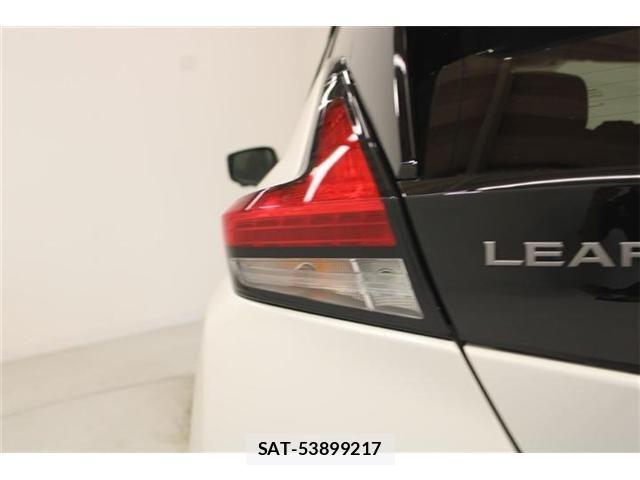 Nissan LEAF 2022-07 8366633-18