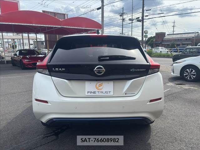 Nissan LEAF 2021-03 8366638-18