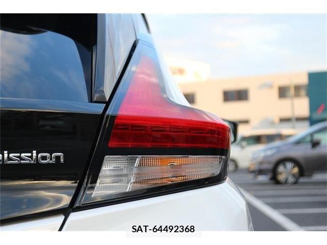 Nissan LEAF 2023-08 8366629-12