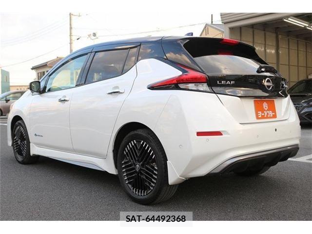 Nissan LEAF 2023-08 8366629-22