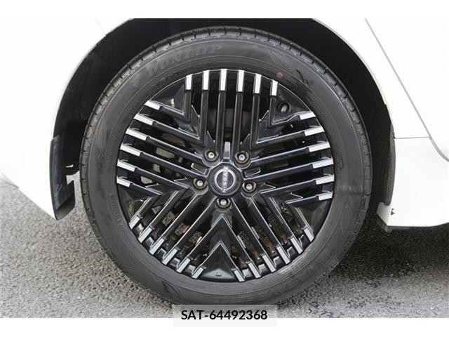 Nissan LEAF 2023-08 8366629-28