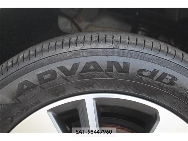 Nissan LEAF 2021-02 8366634-10