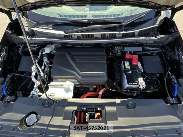 Nissan LEAF 2024-11 8366631-26