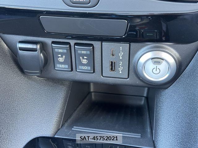 Nissan LEAF 2024-11 8366631-7