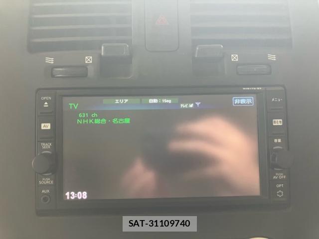 Nissan LEAF 2017-08 8366642-19