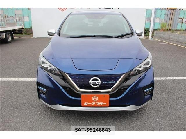 Nissan LEAF 2019-08 8371782-7