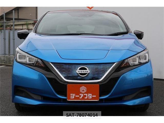 Nissan LEAF 2020-05 8371784-7
